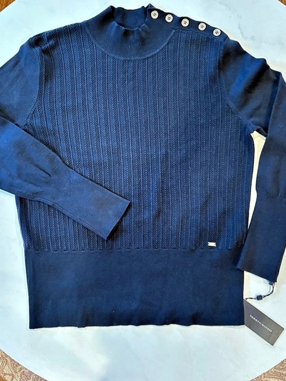 NWT Women’s Tommy Hilfiger Mock Neck Sweater in Blue Size Large